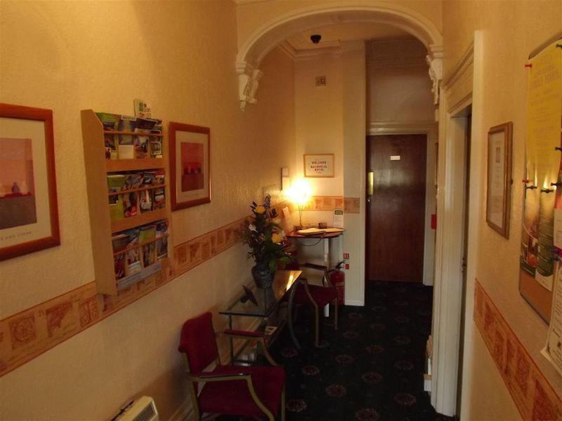 Balmoral Guest House Blackpool Dış mekan fotoğraf